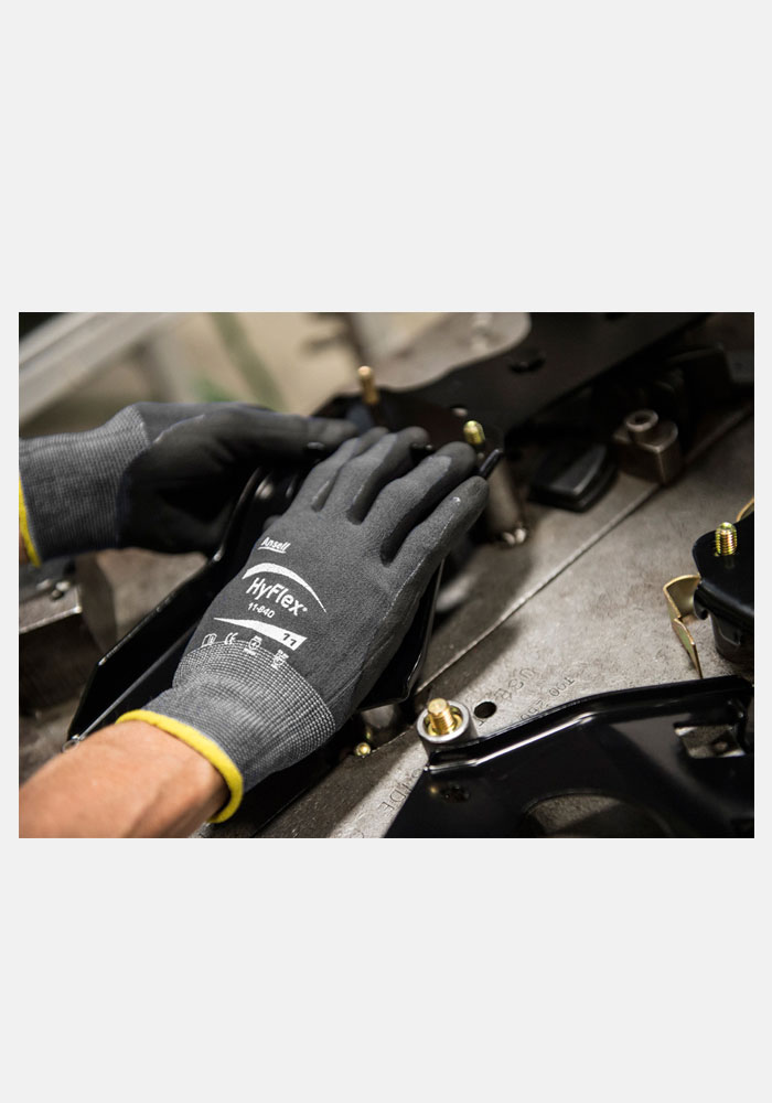Ansell HyFlex 11-840 Gloves